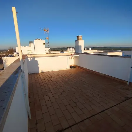 Apartamento Apartamentovistasconil, ático Con Piscina, Jardín, Pista De Pádel Y Solárium