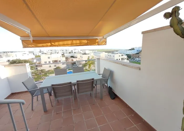 Apartamentovistasconil, ático Con Piscina, Jardín, Pista De Pádel Y Solárium