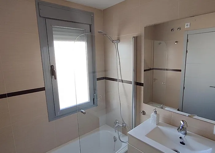 Apartamento Apartamentovistasconil, ático Con Piscina, Jardín, Pista De Pádel Y Solárium *