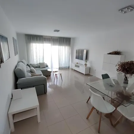 Apartamentovistasconil, ático Con Piscina, Jardín, Pista De Pádel Y Solárium *