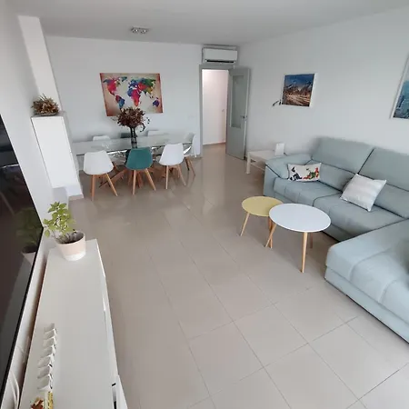 Apartamento Apartamentovistasconil, ático Con Piscina, Jardín, Pista De Pádel Y Solárium *