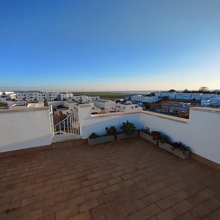 Apartamentovistasconil, Atico Con Piscina, Jardin, Pista De Padel Y Solarium * Conil De La Frontera