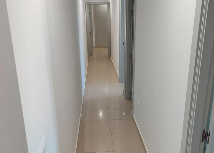 Apartamentovistasconil, Atico Con Piscina, Jardin, Pista De Padel Y Solarium Appartement